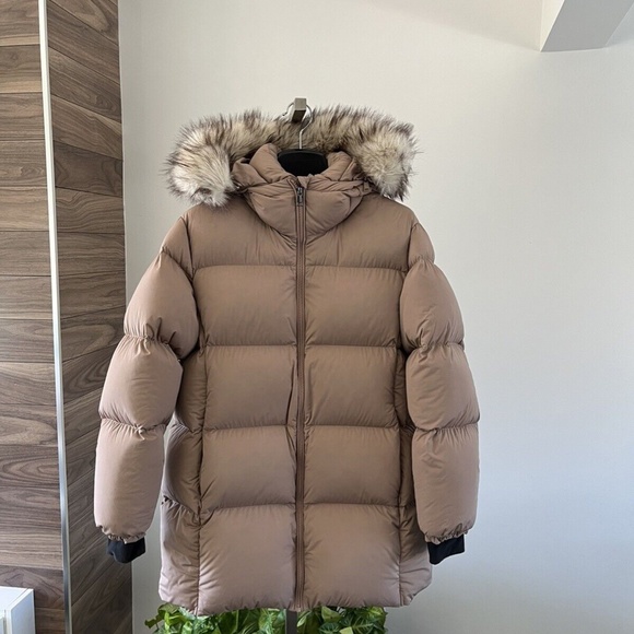Babaton The Group Park City Mid Puffer Mid Length Goose Down Puffer Jacket - Picture 3 of 12